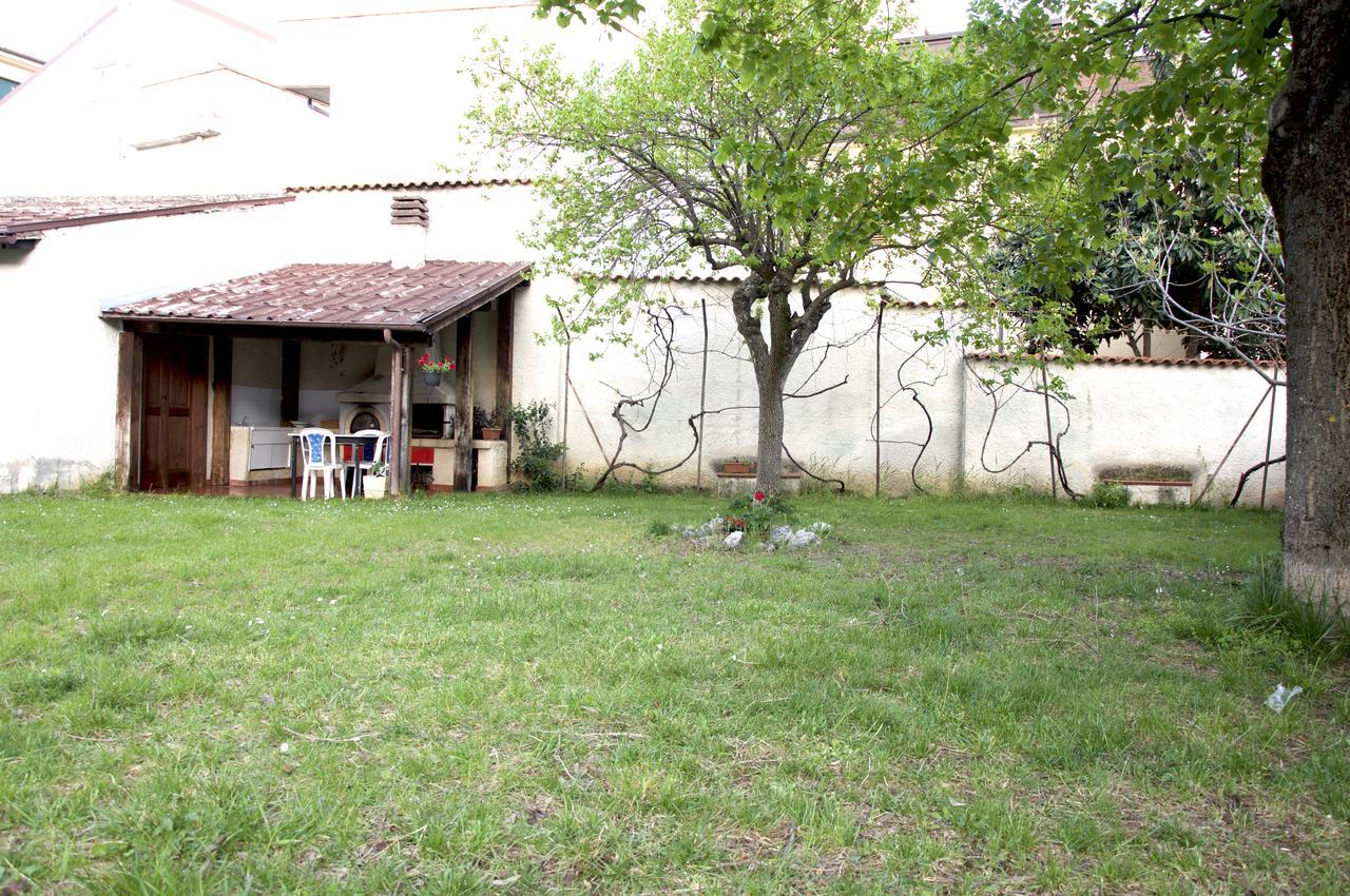 Villa Del Poeta Sulmona Exterior photo